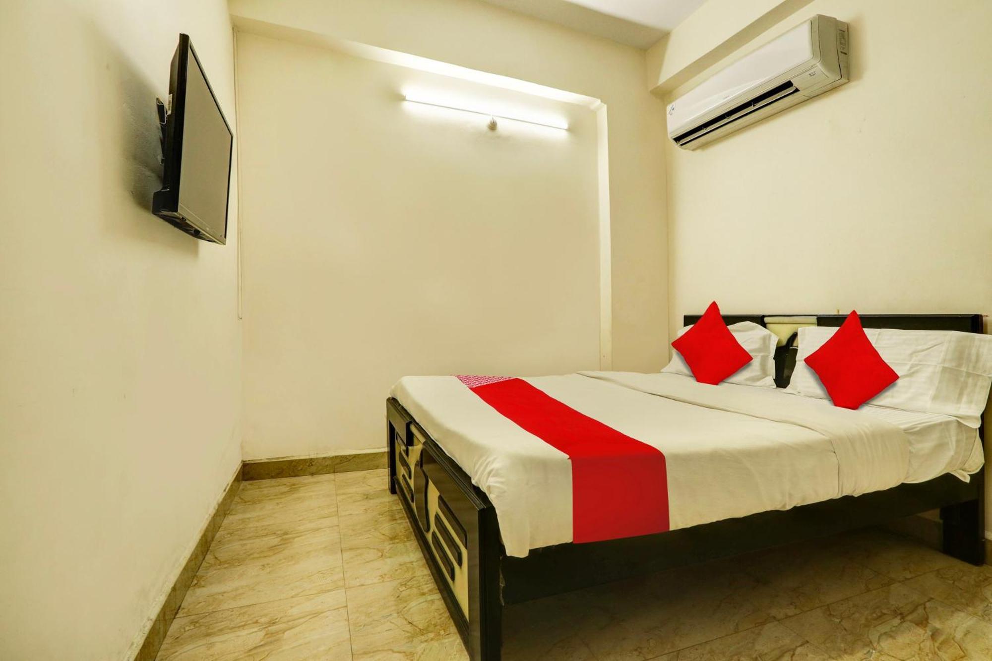 Hotel O Royal Haven Hyderabad Exteriör bild