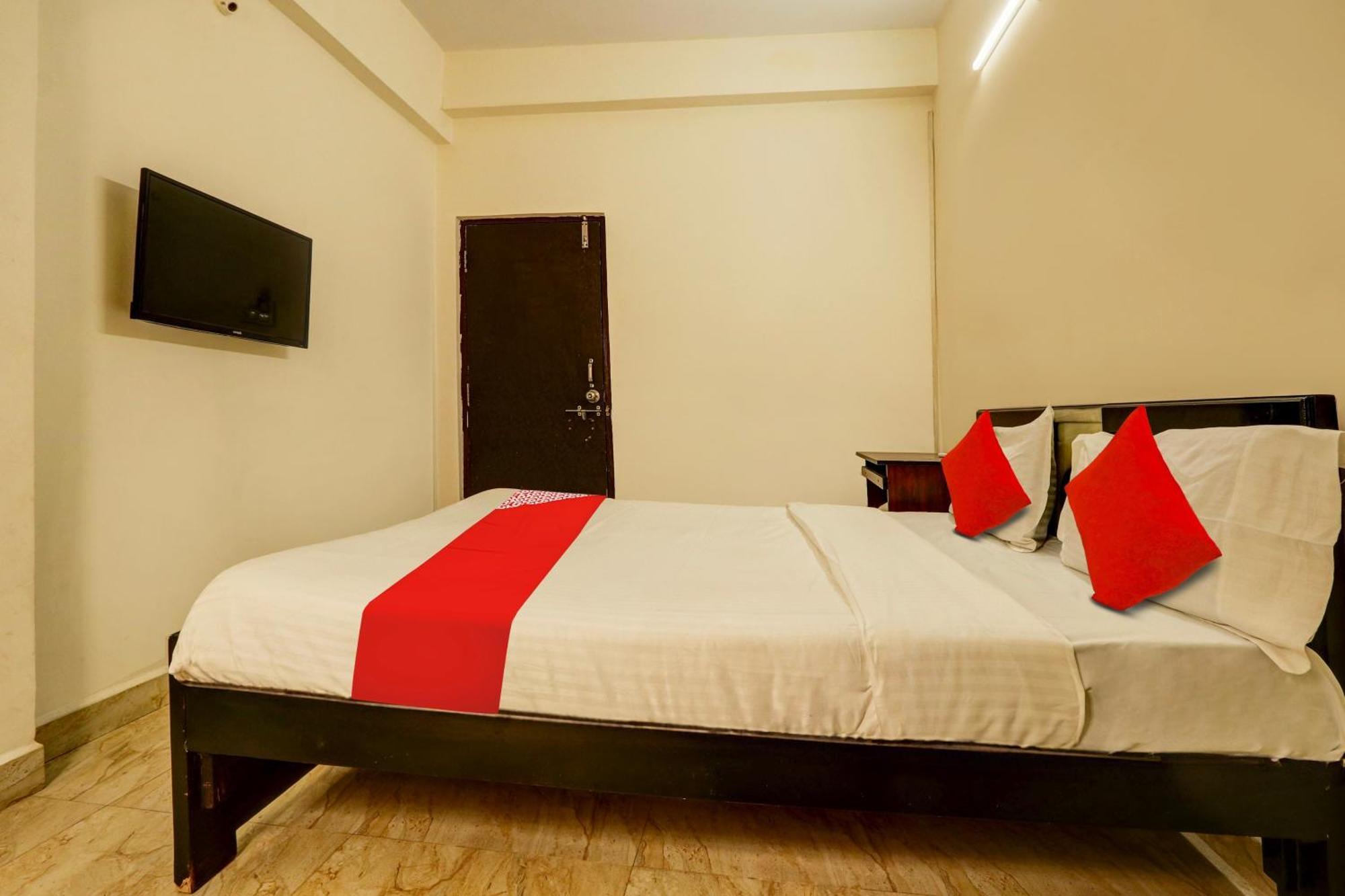 Hotel O Royal Haven Hyderabad Exteriör bild
